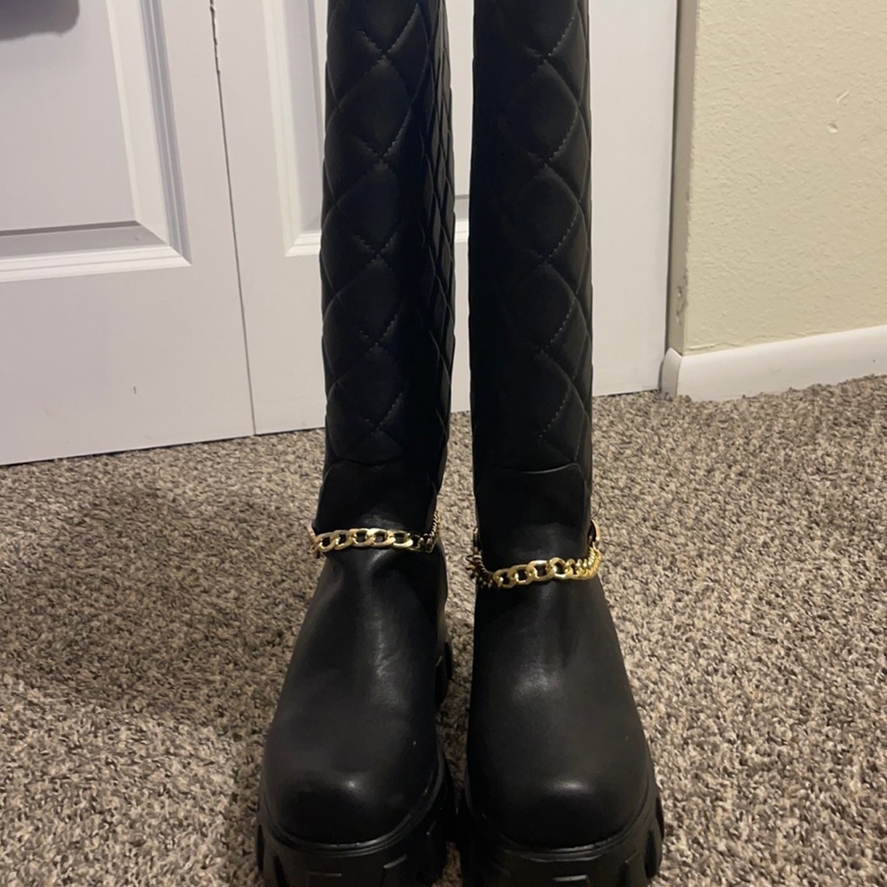FASHION NOVA BOOTS (Tall)